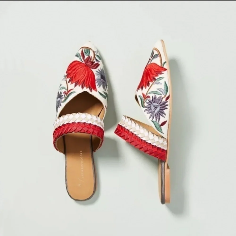 ANTHROPOLOGIE Paz Beaded Slides 37